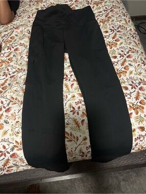 CALIA by Carrie Underwood Black Flared Leggings